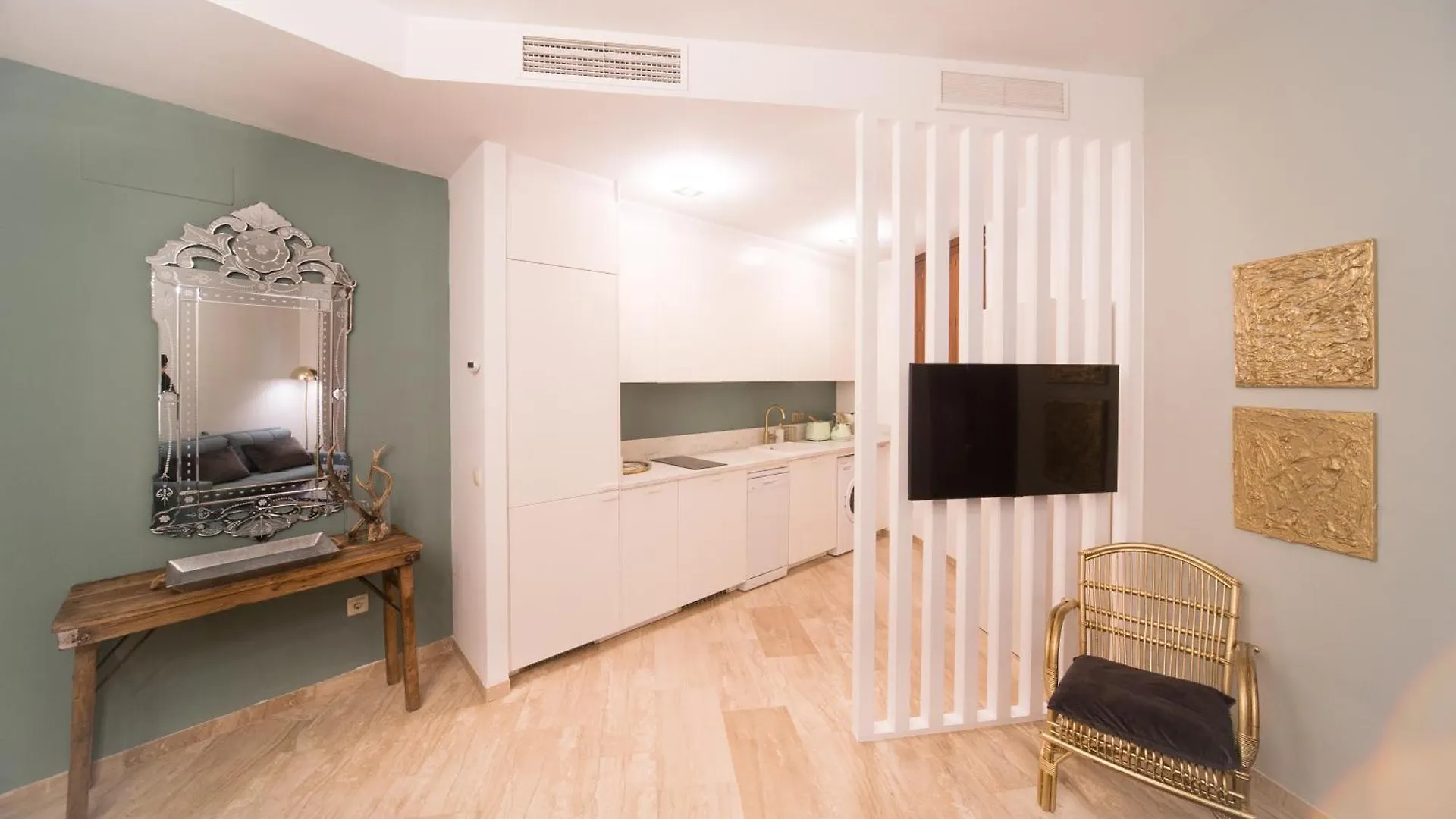 Exclusive Triplex With Private Terrace Apartment Seville 0*,  Spain