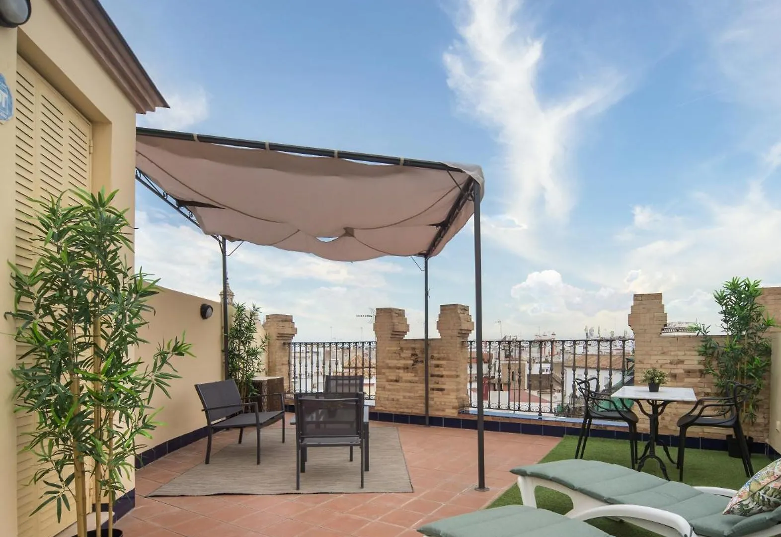Exclusive Triplex With Private Terrace location