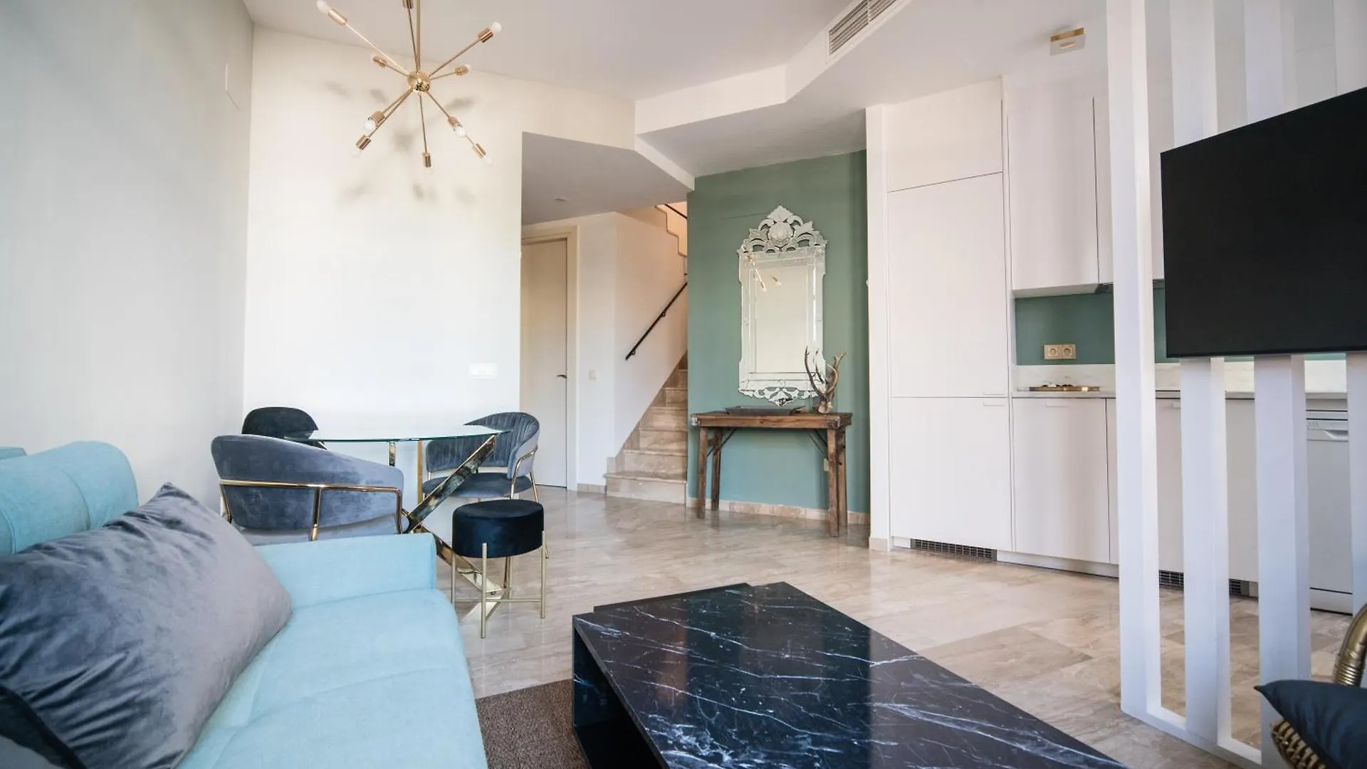 Exclusive Triplex With Private Terrace Daire Sevilla